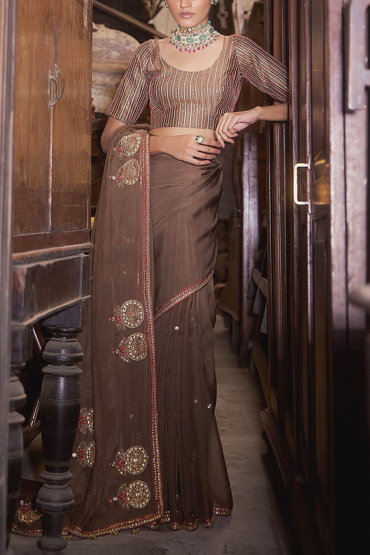 Shop Hirika & Dhruti Brown Lehar Saree With Embroidered Blouse For Kids
