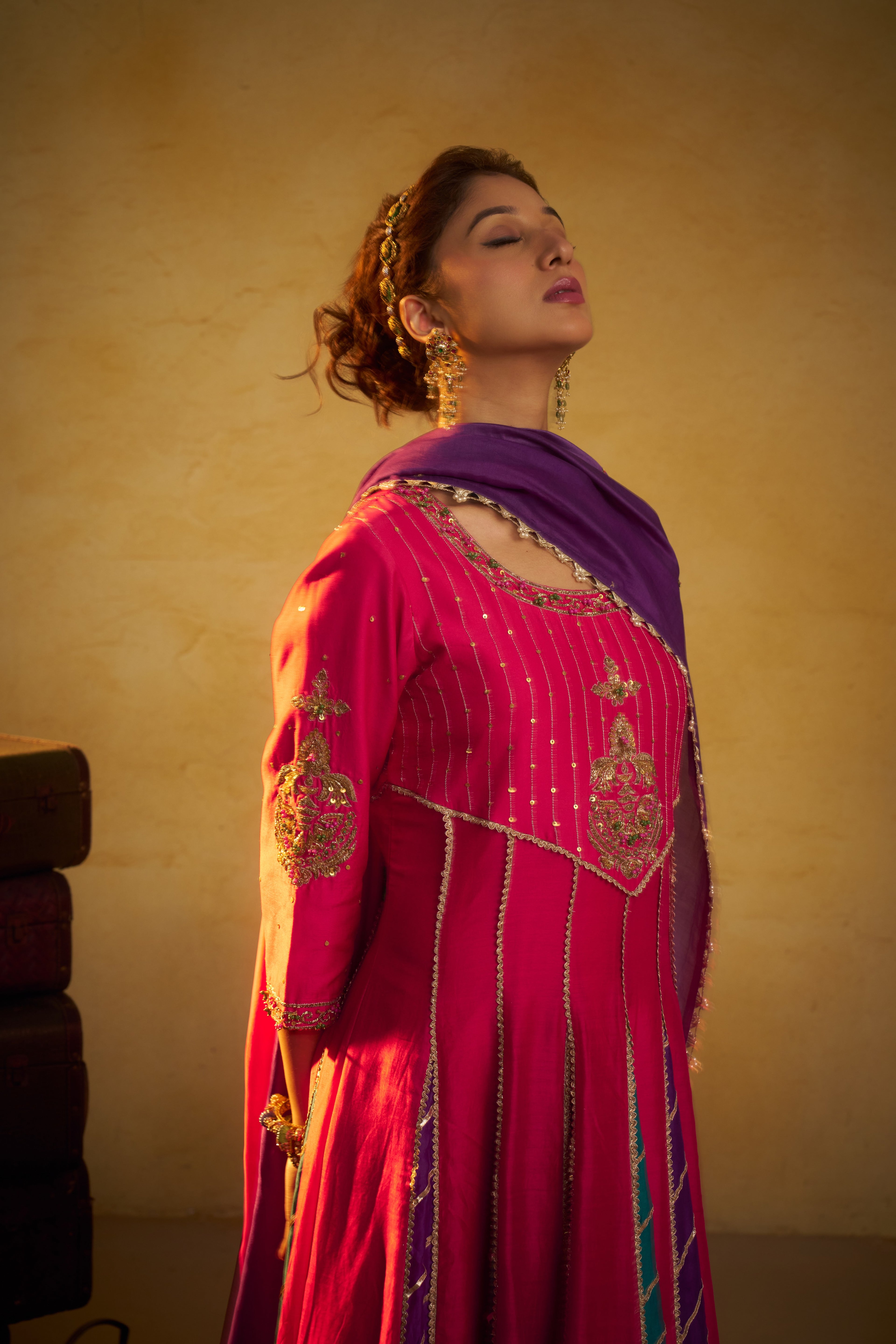 Ruhani Rang Anarakli