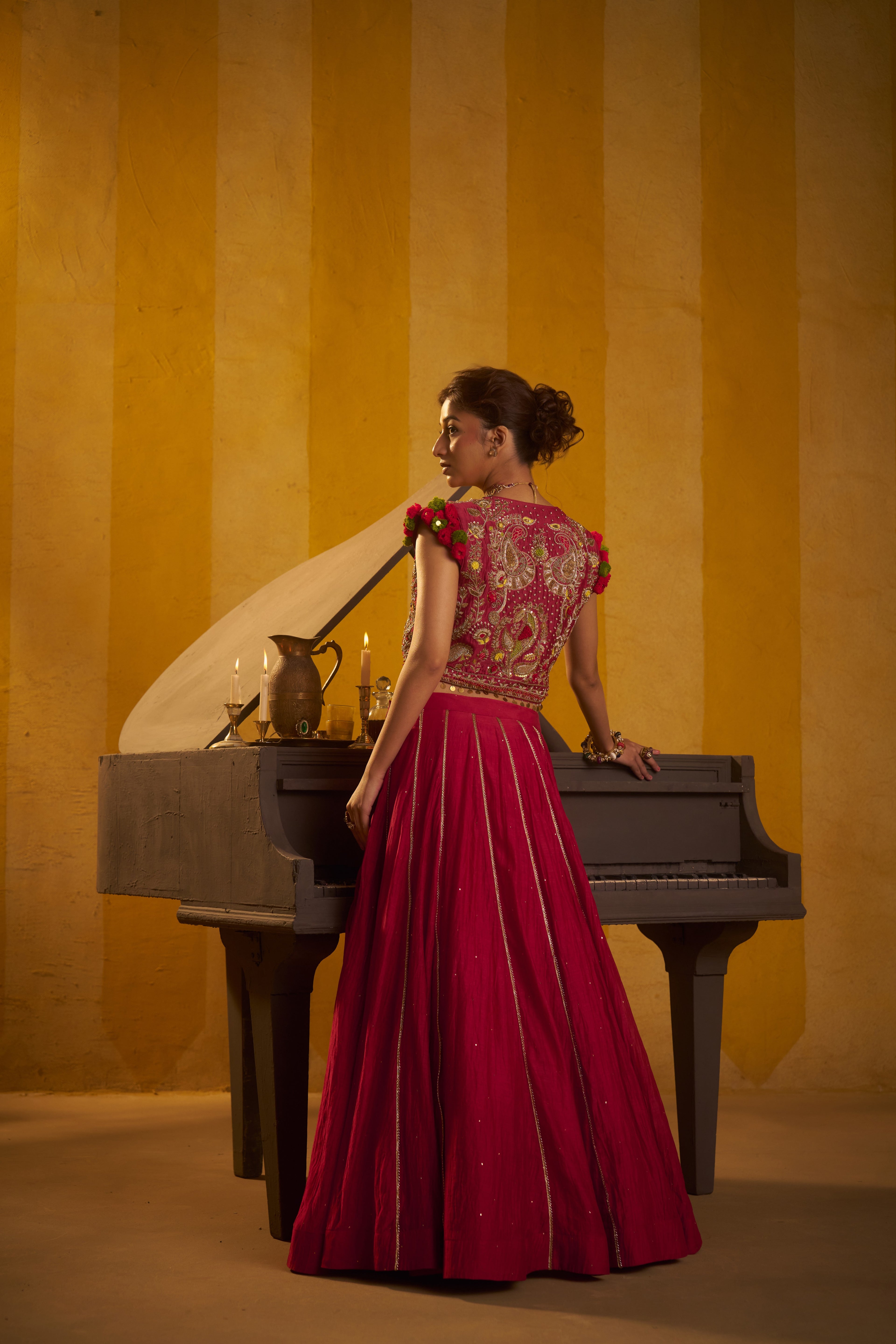 Gulaal lehenga set