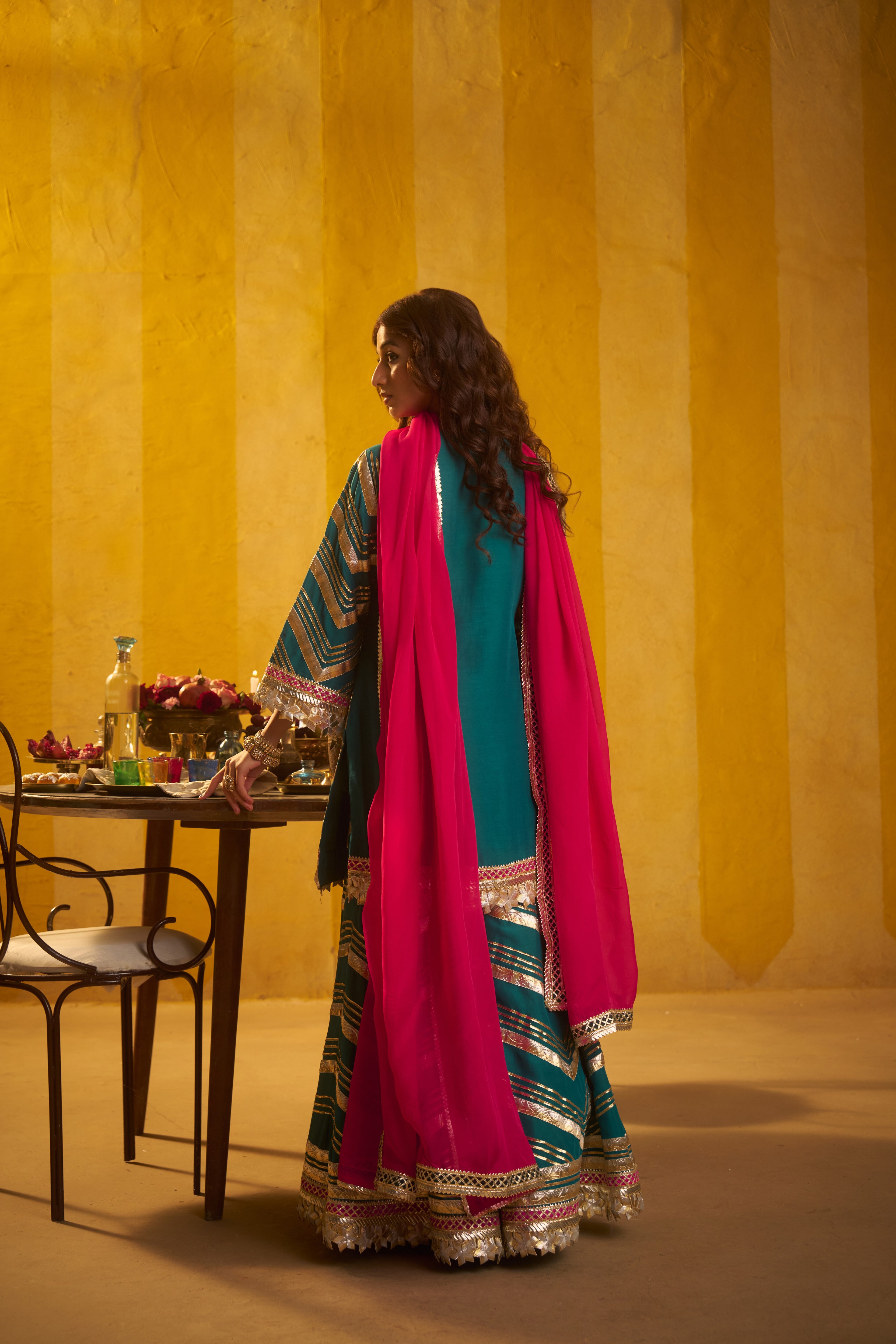 Neelkamal sharara set