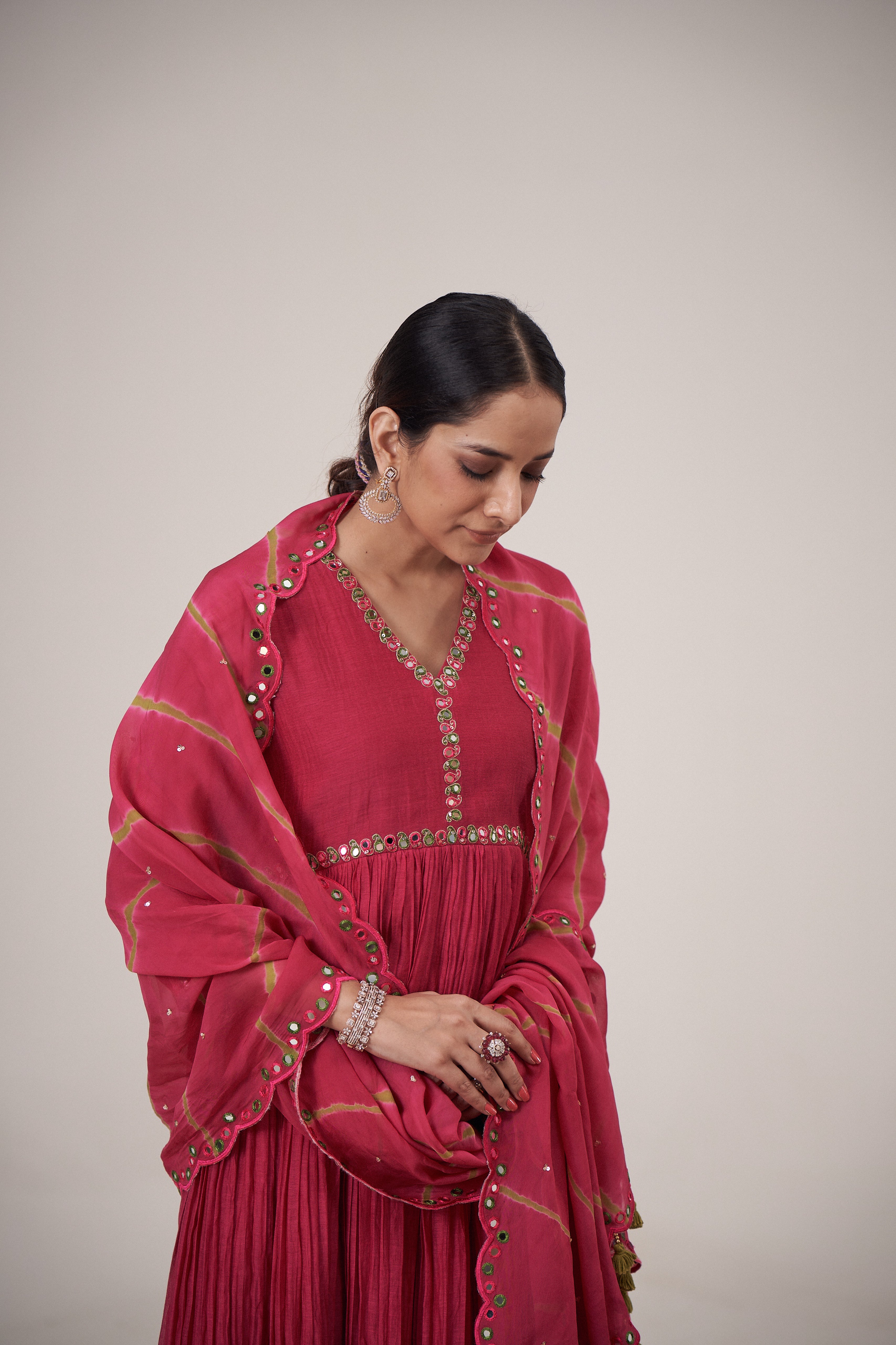 Aiyna Anarkali