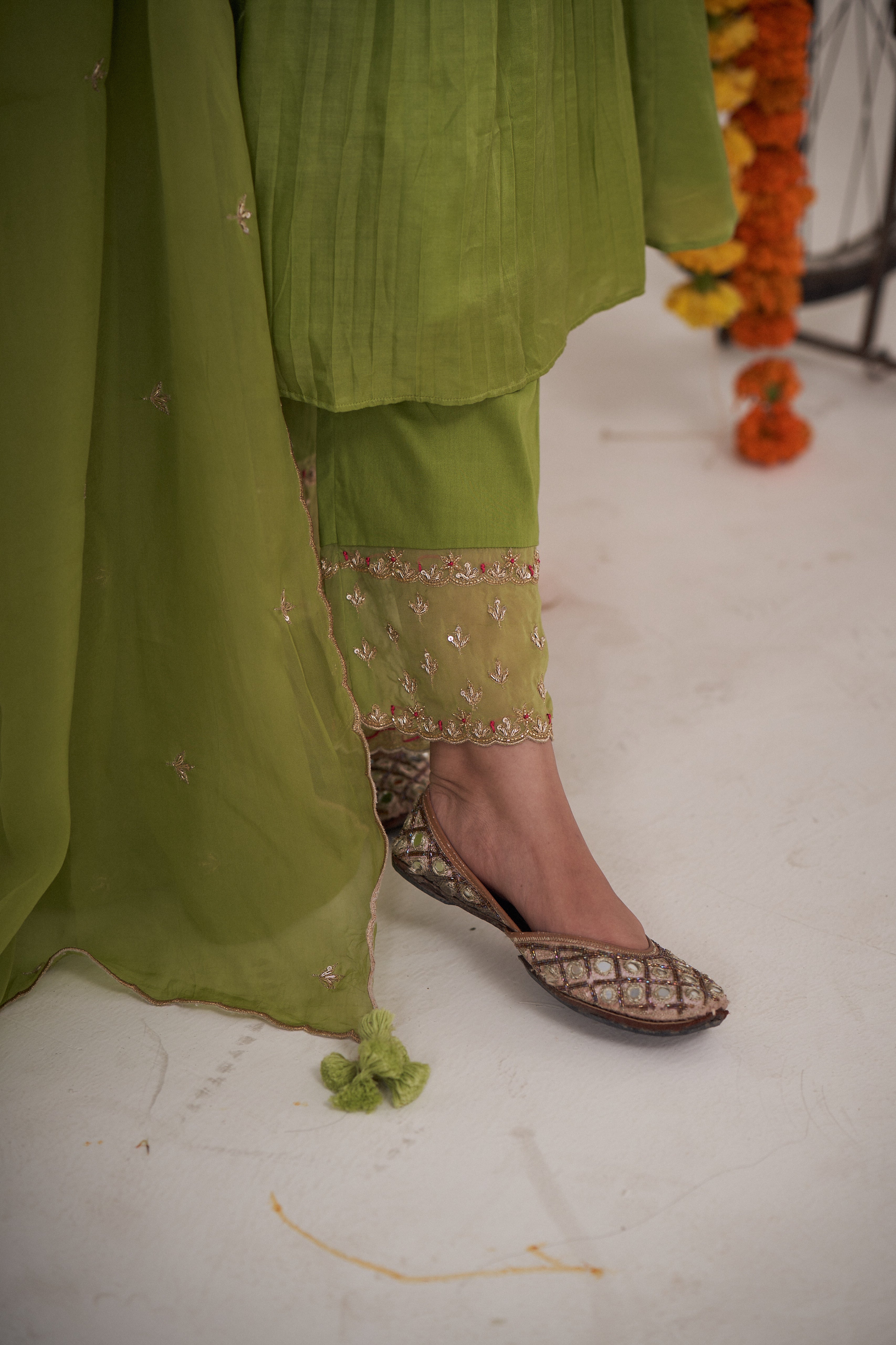Aneri Kurta Pant Set