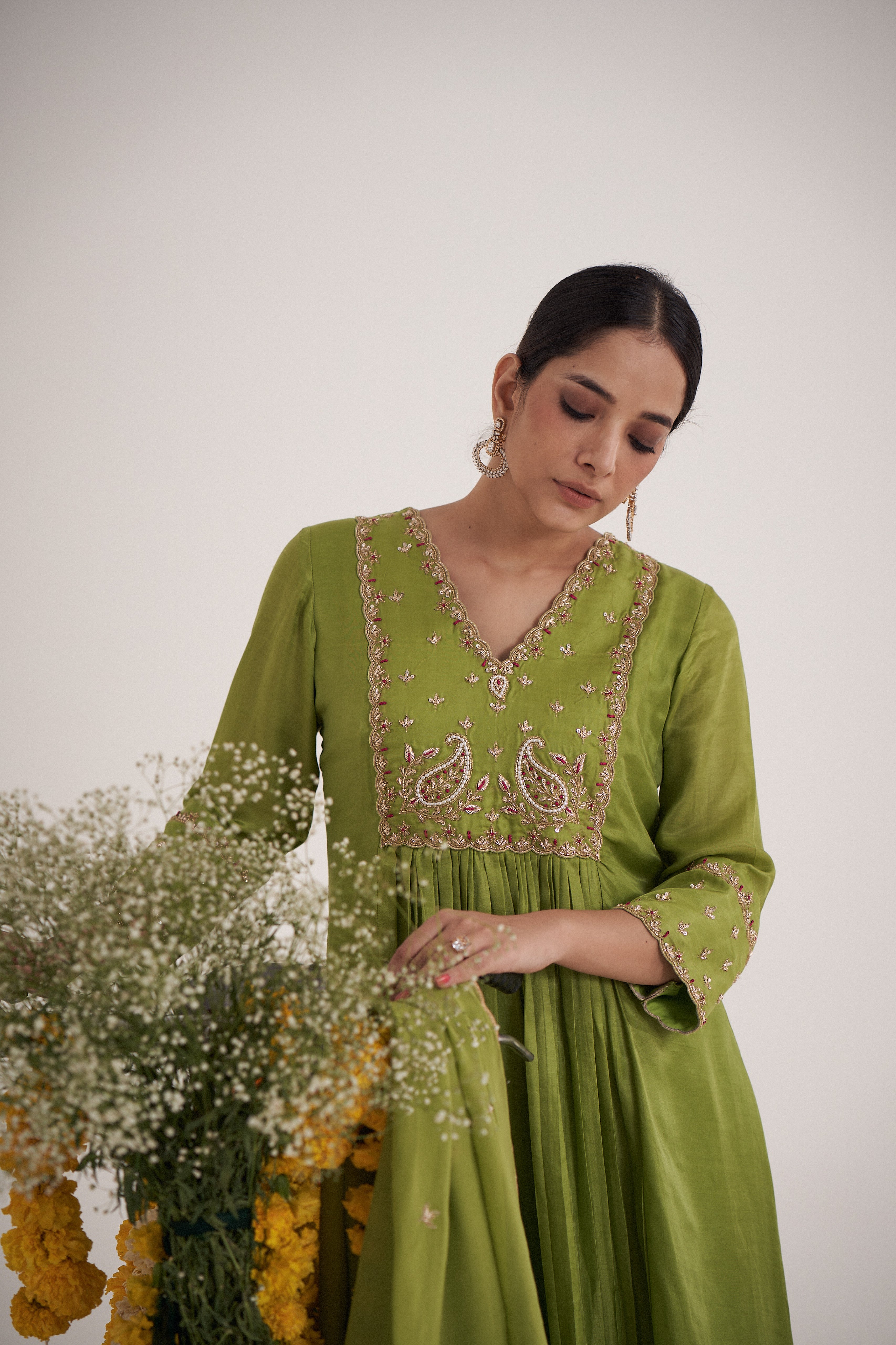 Aneri Kurta Pant Set