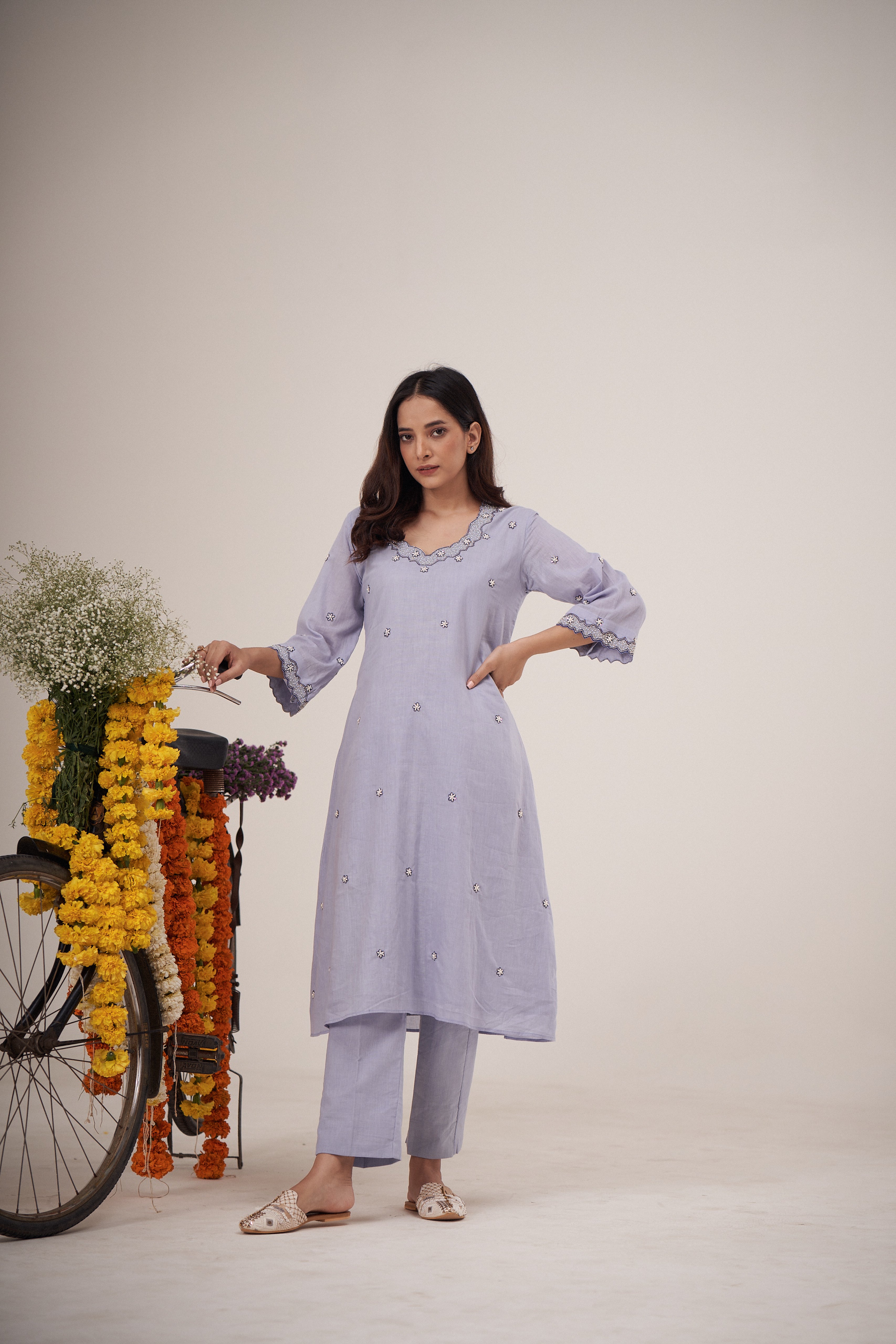 Baadal moti Kurta Set