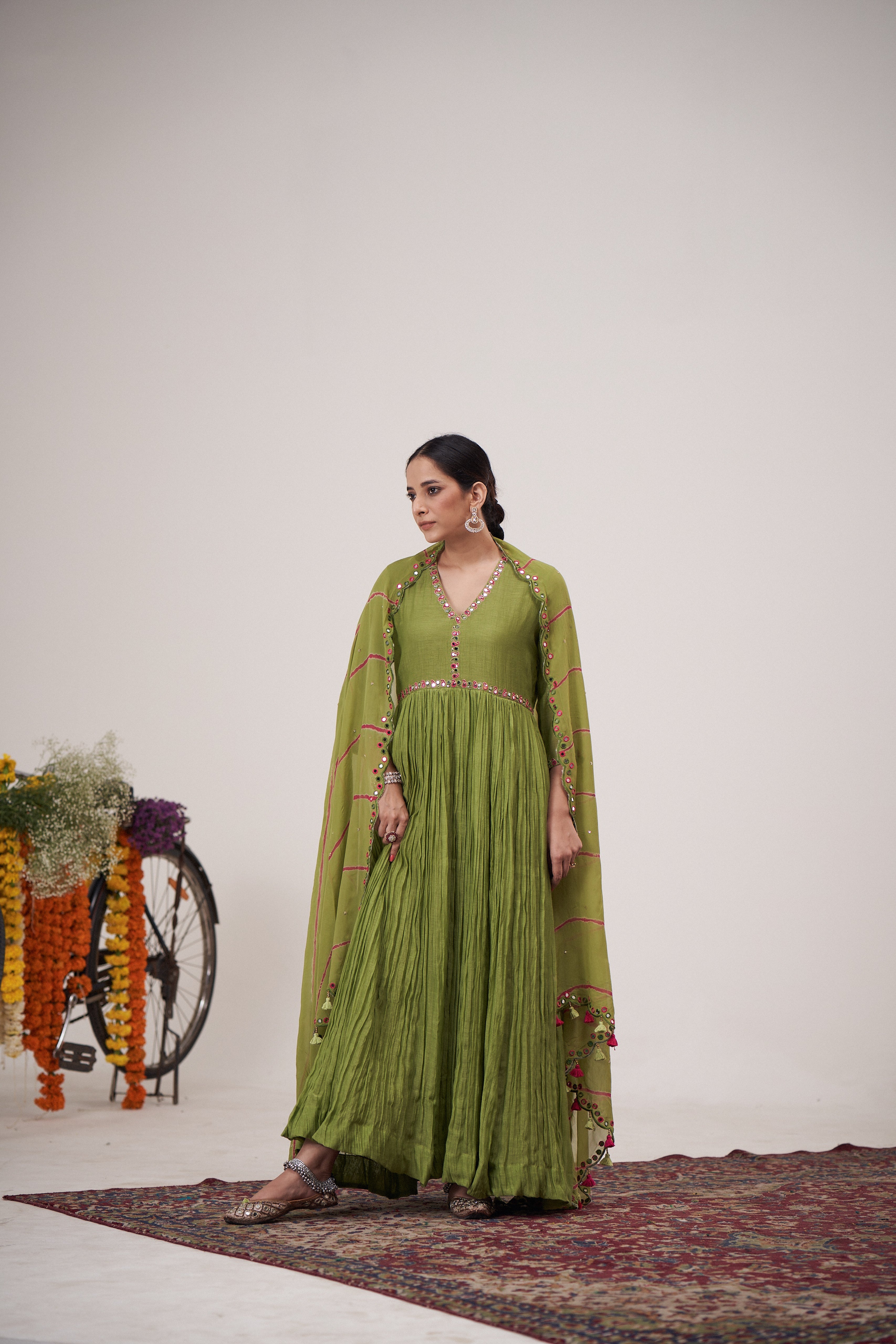 Aiyna Anarkali