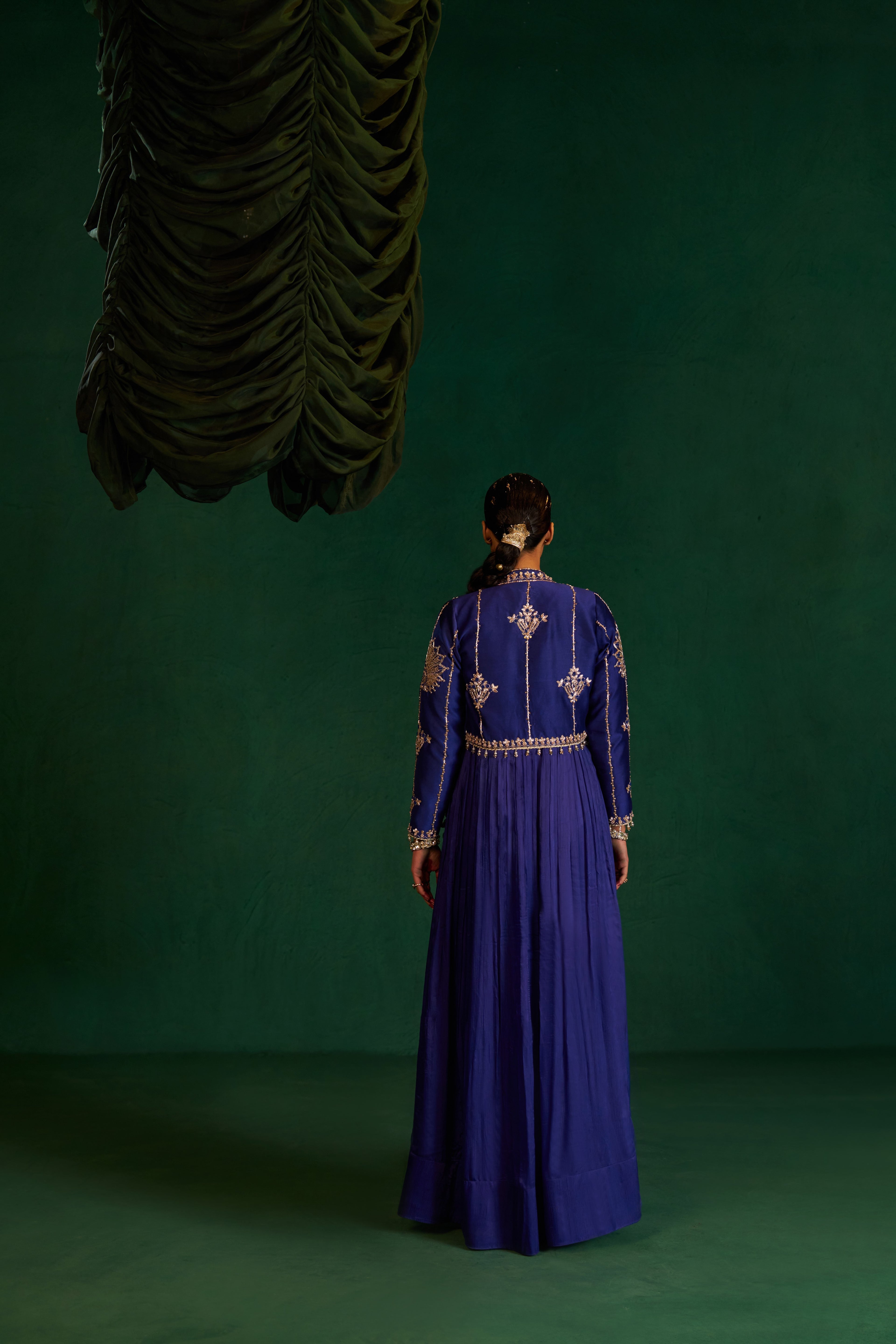 Mor Gown