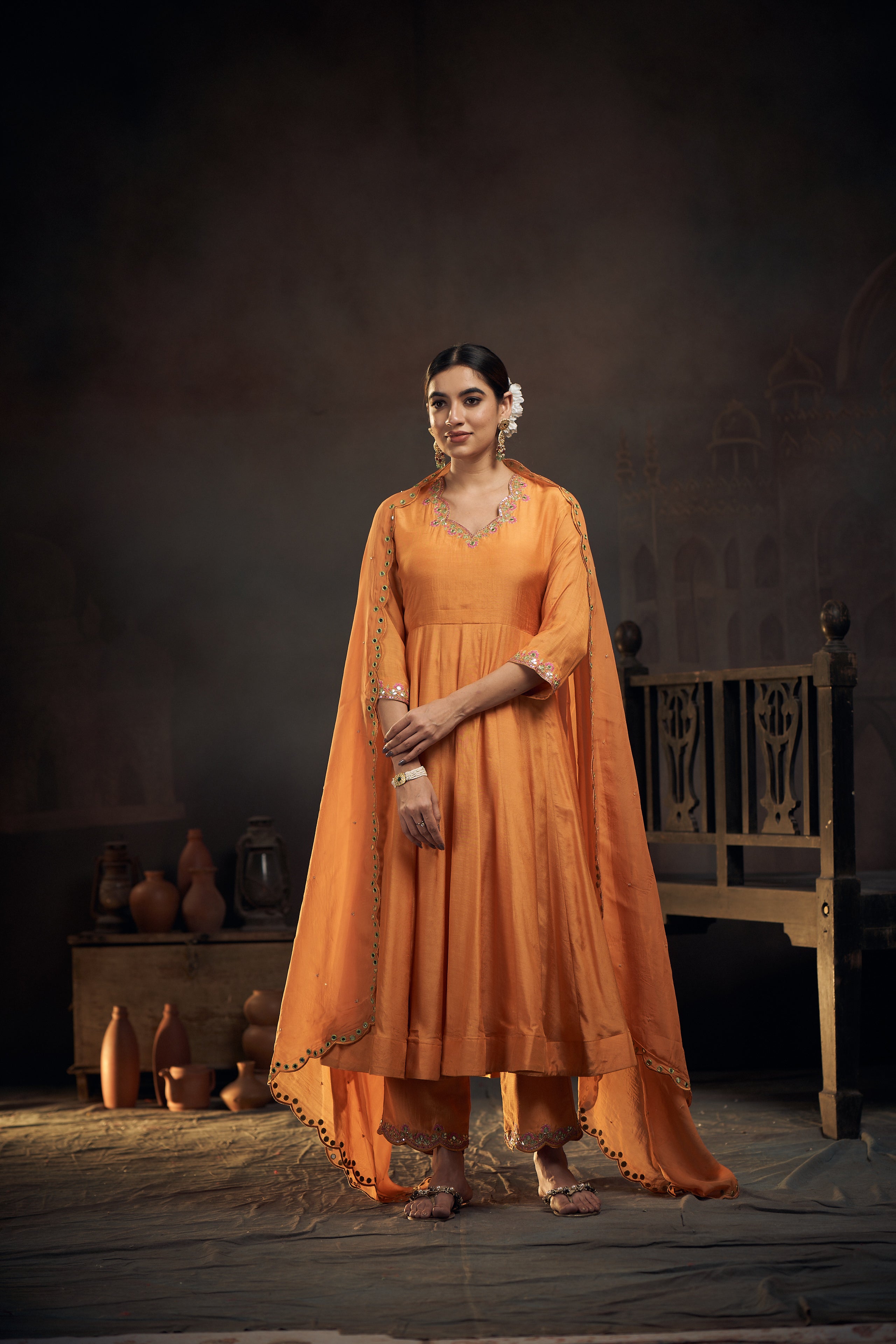 Genda Mirror Anarkali