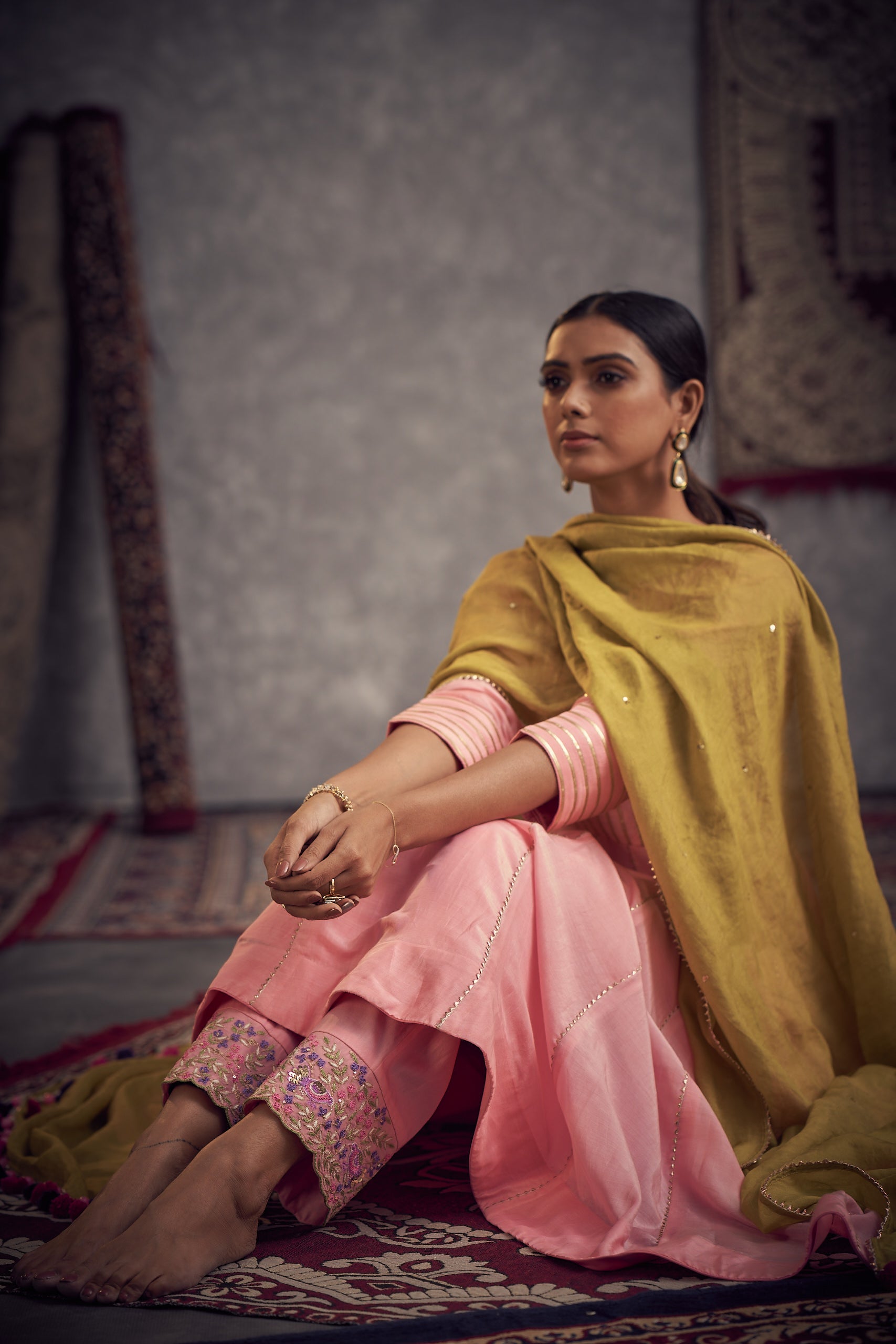 Ghosla Anarkali set