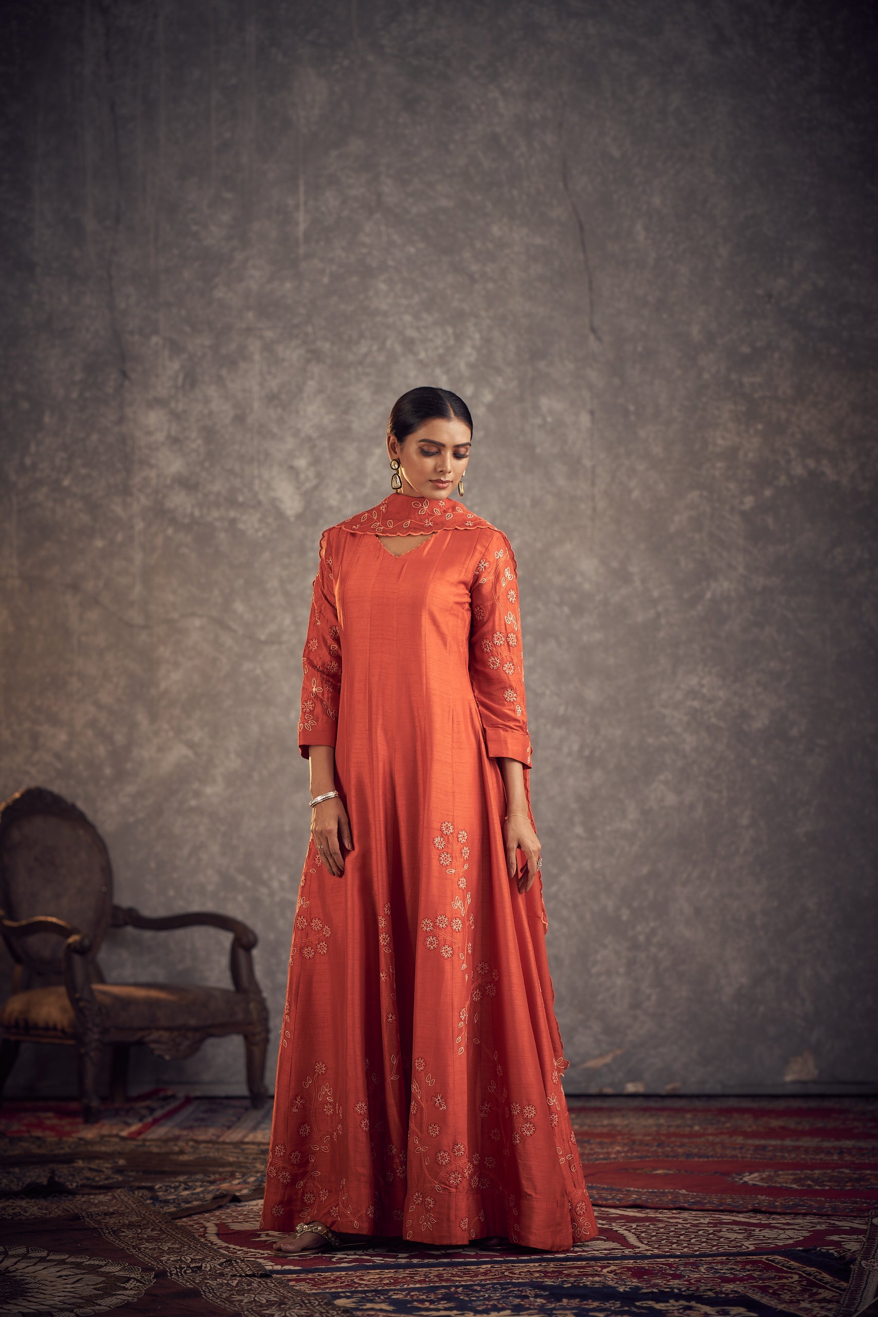 Kallidar anarkali set