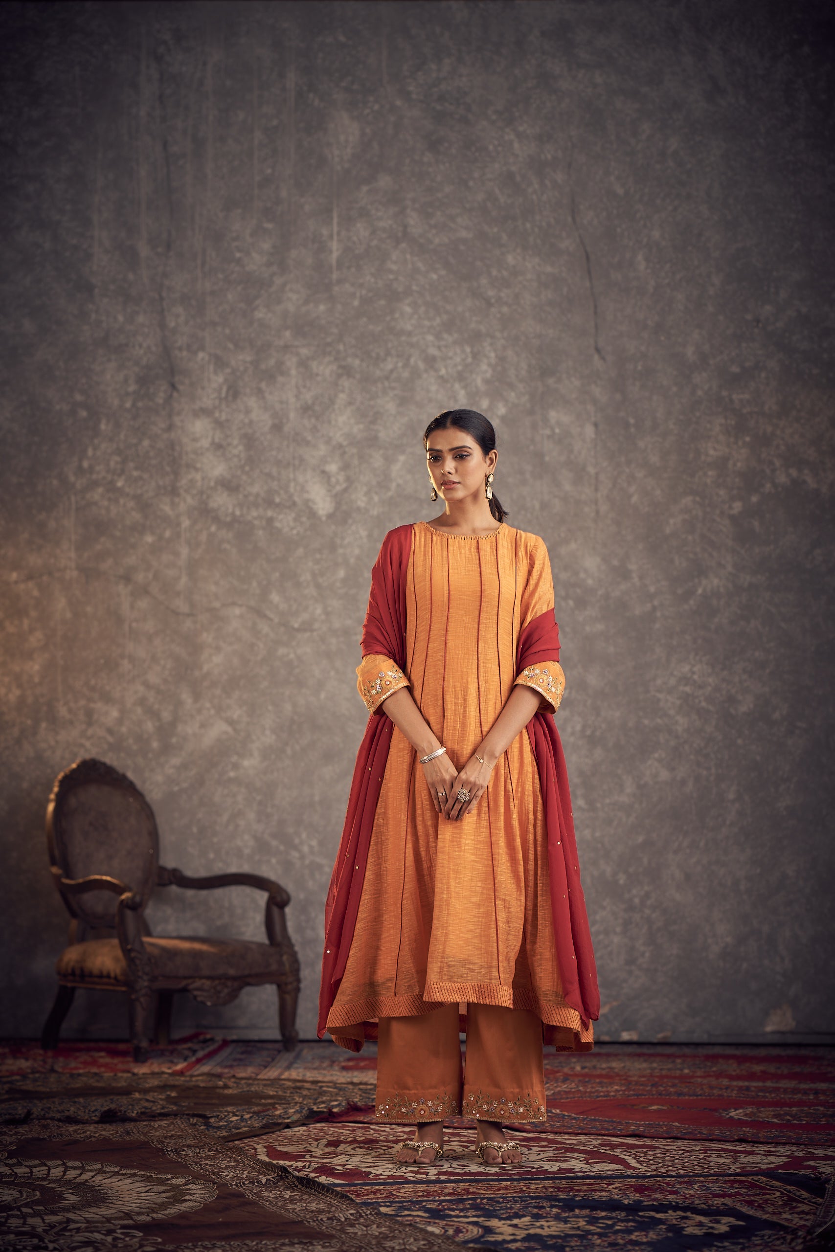 Meetho phool anarkali set
