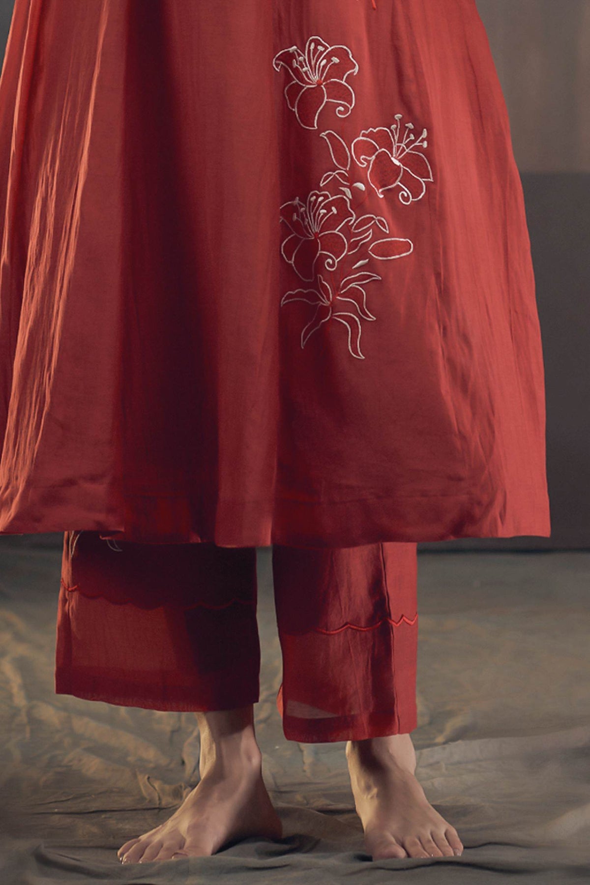 Shop Hirika &amp; Dhruti Red Chanderi Flower Pattern Kurta And Pant Set For Kids Online at Aza Fashions