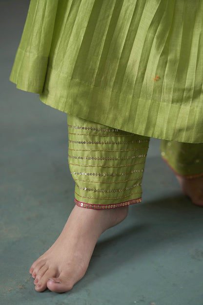Hirika &amp; Dhruti Green Anarkali And Pant Silk, Dupatta Organza Floral, Hand Embroidered Set For Kids