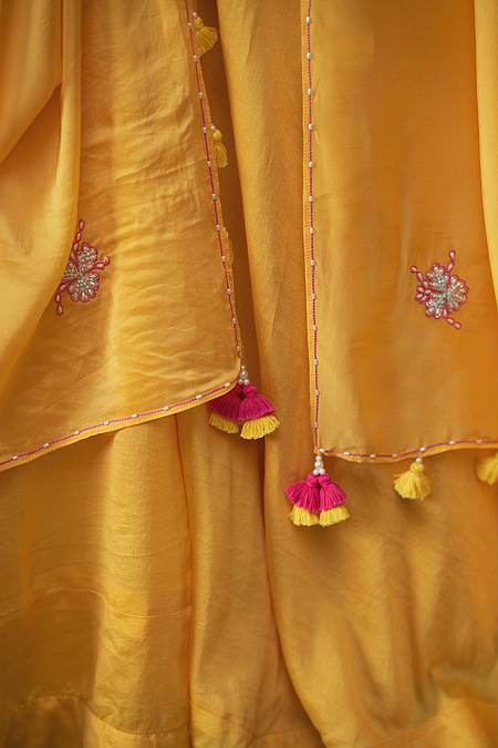 Hirika &amp; Dhruti Yellow Dupatta Organza , Lehenga And Blouse Embroidered Flared Set For Kids Online at Aza Fashions