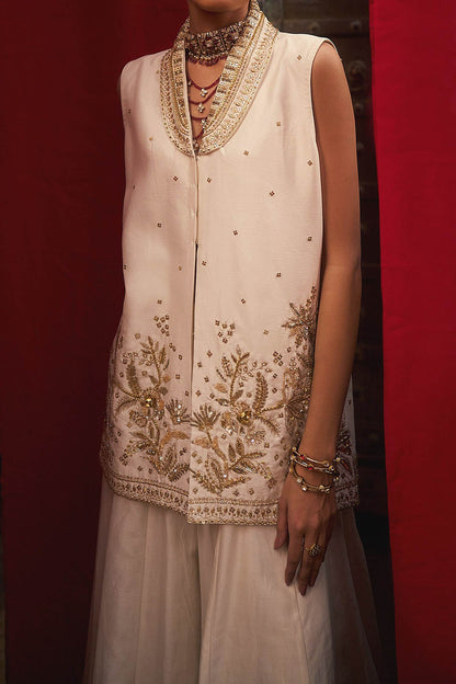 Shop Hirika &amp; Dhruti Off White Jungle Hand Embroidered Kurta And Sharara Set For Kids Online at Aza Fashions
