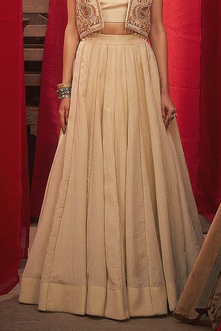 Hirika &amp; Dhruti Off White Hand Embroidered Jacket Lehenga Set For Kids Online at Aza Fashions