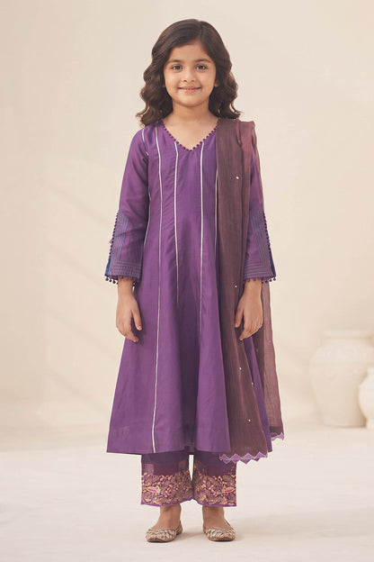 Buy Hirika &amp; Dhruti Purple Dupatta Organza, Inner Lining Crepe, Kurta And Zari Pattern Anarkali Set For Kids at Aza Fashions