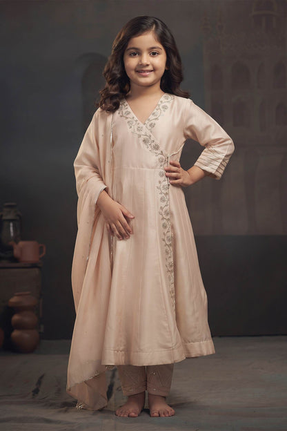 Buy Hirika &amp; Dhruti Beige Dupatta Organza, Pant Cotton, Silk Chanderi Gota, Work Angarkha Set For Kids at Aza Fashions