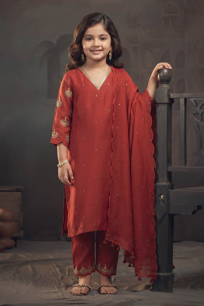 Buy Hirika &amp; Dhruti Red Dupatta Organza, Kurta Silk Chanderi, Pant Cotton Embroidered Set For Kids at Aza Fashions