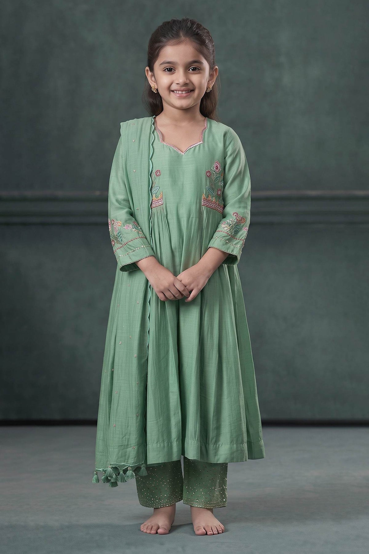 Buy Hirika &amp; Dhruti Green Dupatta Chanderi, Pant Cotton, Thread Hand Embroidered Gathered Set For Kids at Aza Fashions