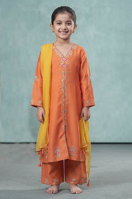Buy Hirika &amp; Dhruti Yellow Kurta And Pant Silk, Dupatta Georgette &amp; Chiffon Marodi Work Set For Kids at Aza Fashions