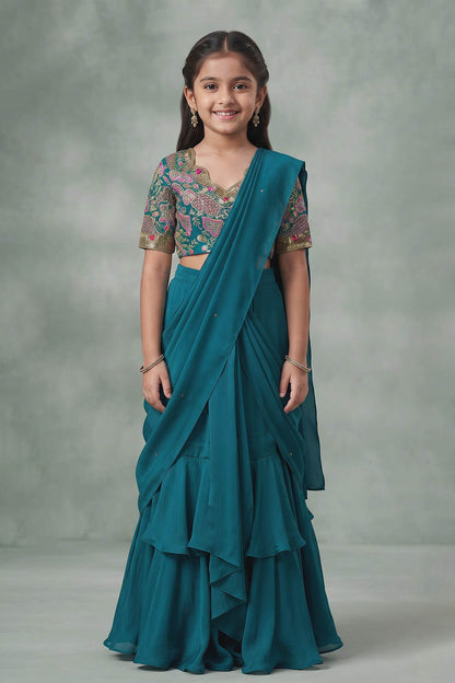 Buy Hirika &amp; Dhruti Green Ghagra And Blouse Cotton Silk, Drape Embroidered Pre-draped Saree Set For Kids at Aza Fashions