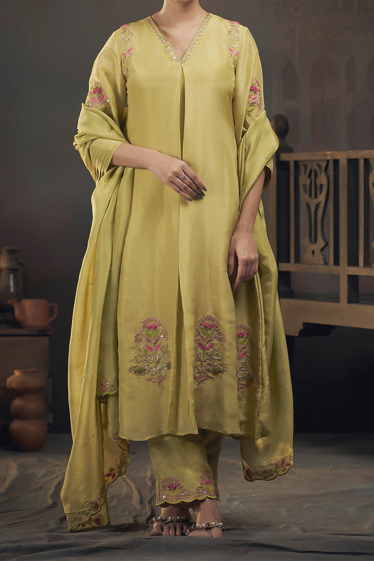 Shop Hirika &amp; Dhruti Green Tissue Floral Butta Embroidered Kurta Pant Set For Kids at Aza Fashions