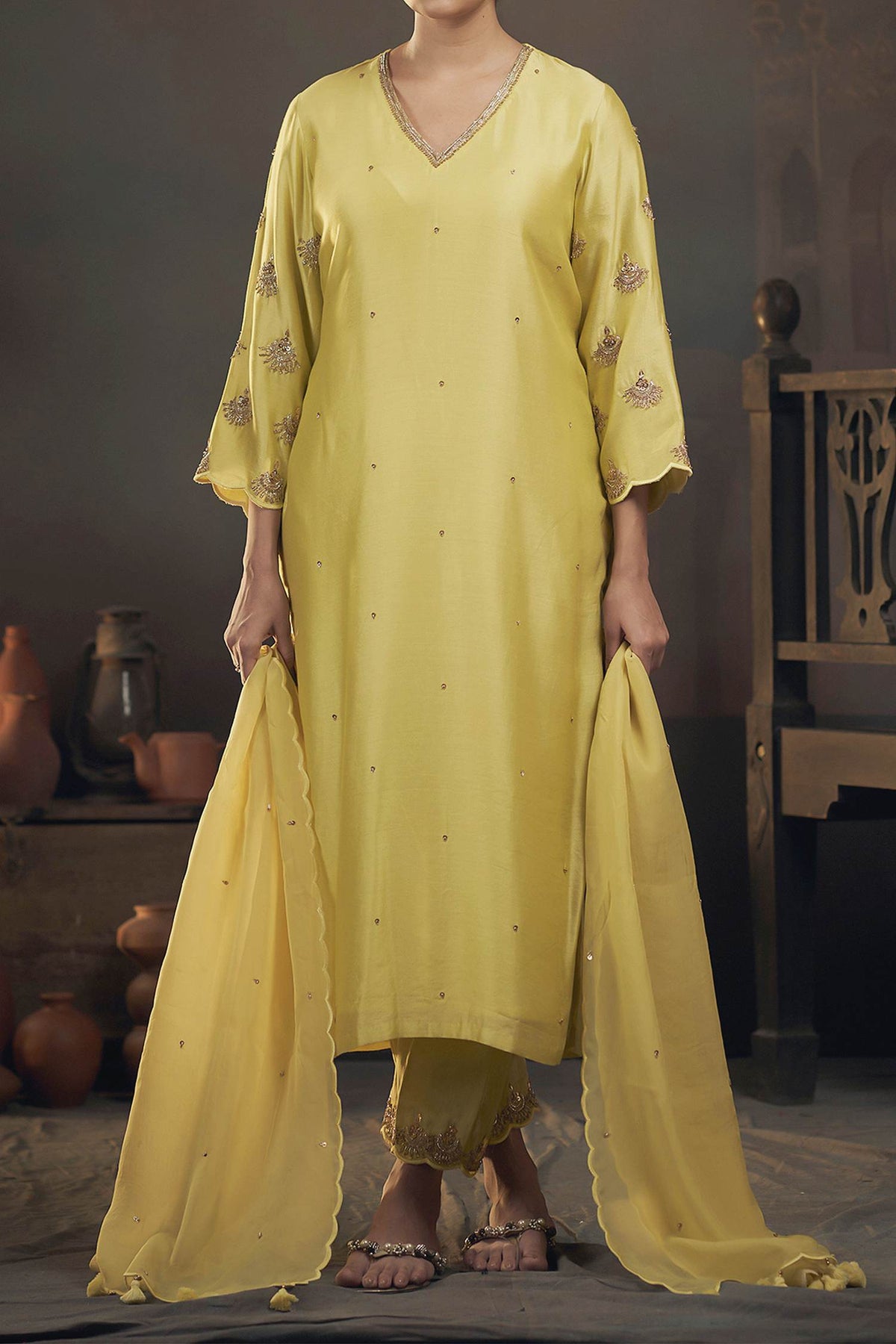 Shop Hirika &amp; Dhruti Green Dupatta Organza, Kurta Silk Chanderi, Pant Cotton Embroidered Set For Kids at Aza Fashions