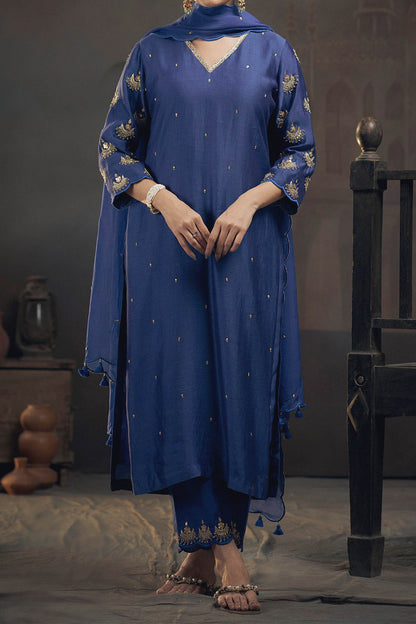 Shop Hirika &amp; Dhruti Blue Dupatta Organza, Kurta Silk Chanderi, Pant Embroidered Straight Set For Kids at Aza Fashions