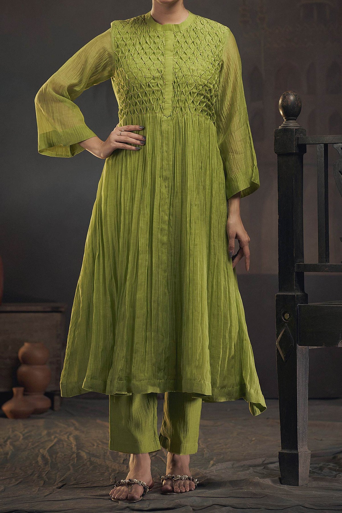 Shop Hirika &amp; Dhruti Green Chanderi Smocked Gathered Kurta And Pant Set For Kids at Aza Fashions