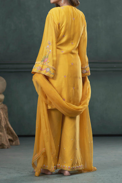 Shop Hirika &amp; Dhruti Yellow Kurta And Pant Chiniya Silk, Dupatta Hand Embroidered Short Set For Kids at Aza Fashions