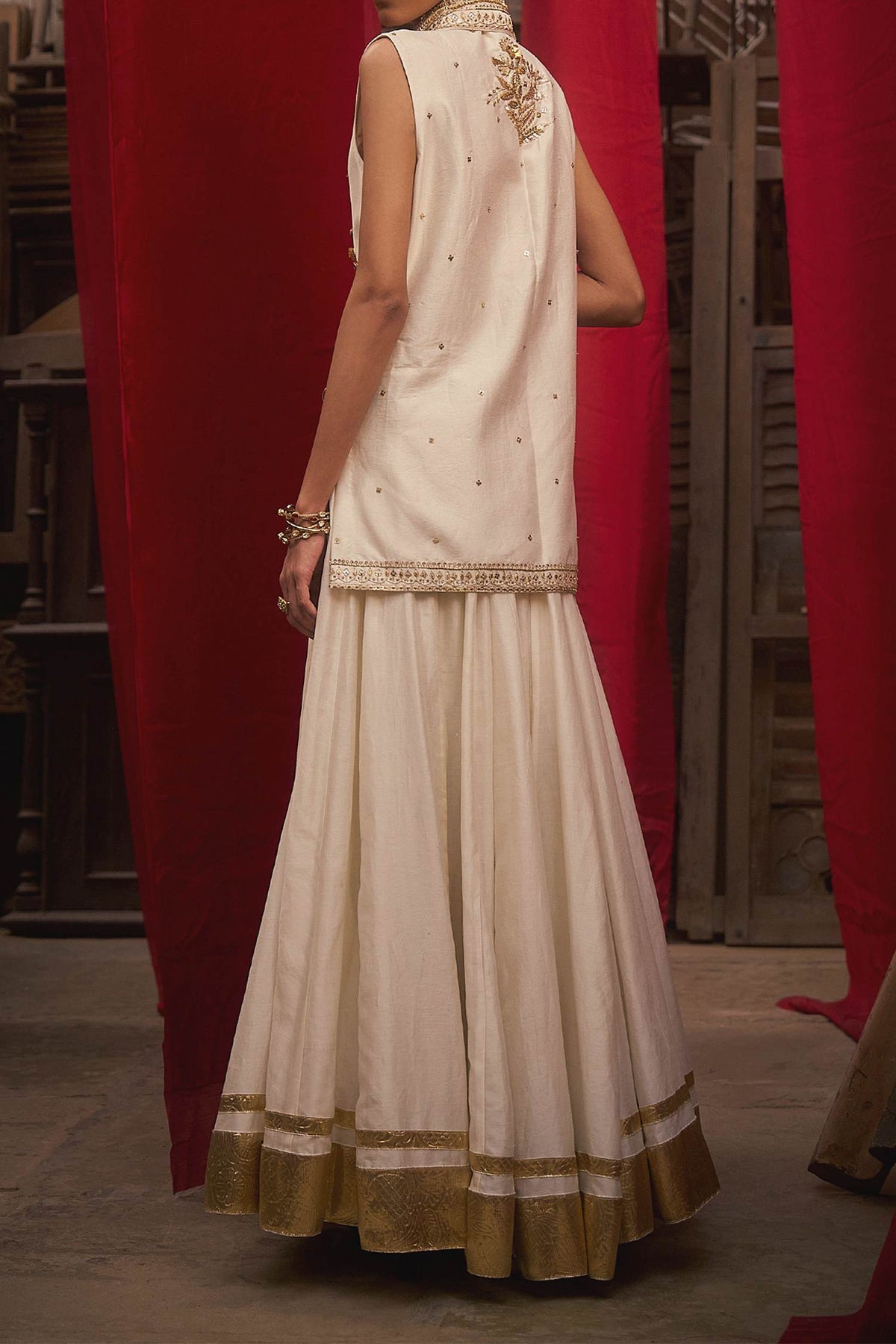 Shop Hirika &amp; Dhruti Off White Jungle Hand Embroidered Kurta And Sharara Set For Kids at Aza Fashions