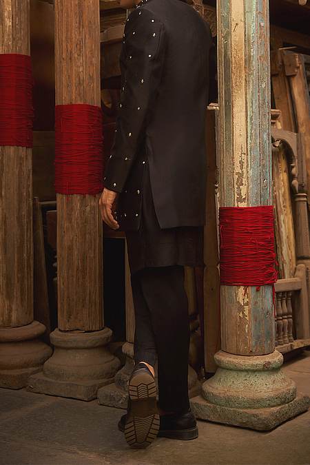 Shop Hirika &amp; Dhruti Black Embroidered Jacket And Kurta Set For Kids at Aza Fashions