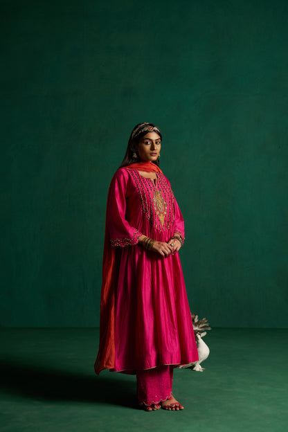 Ghunghroo kurta