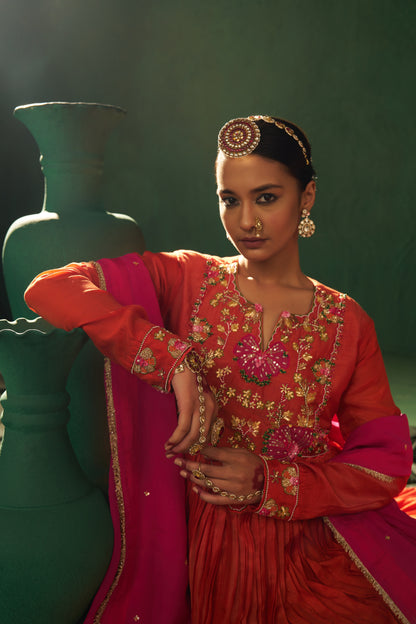 Sunehri Anarkali