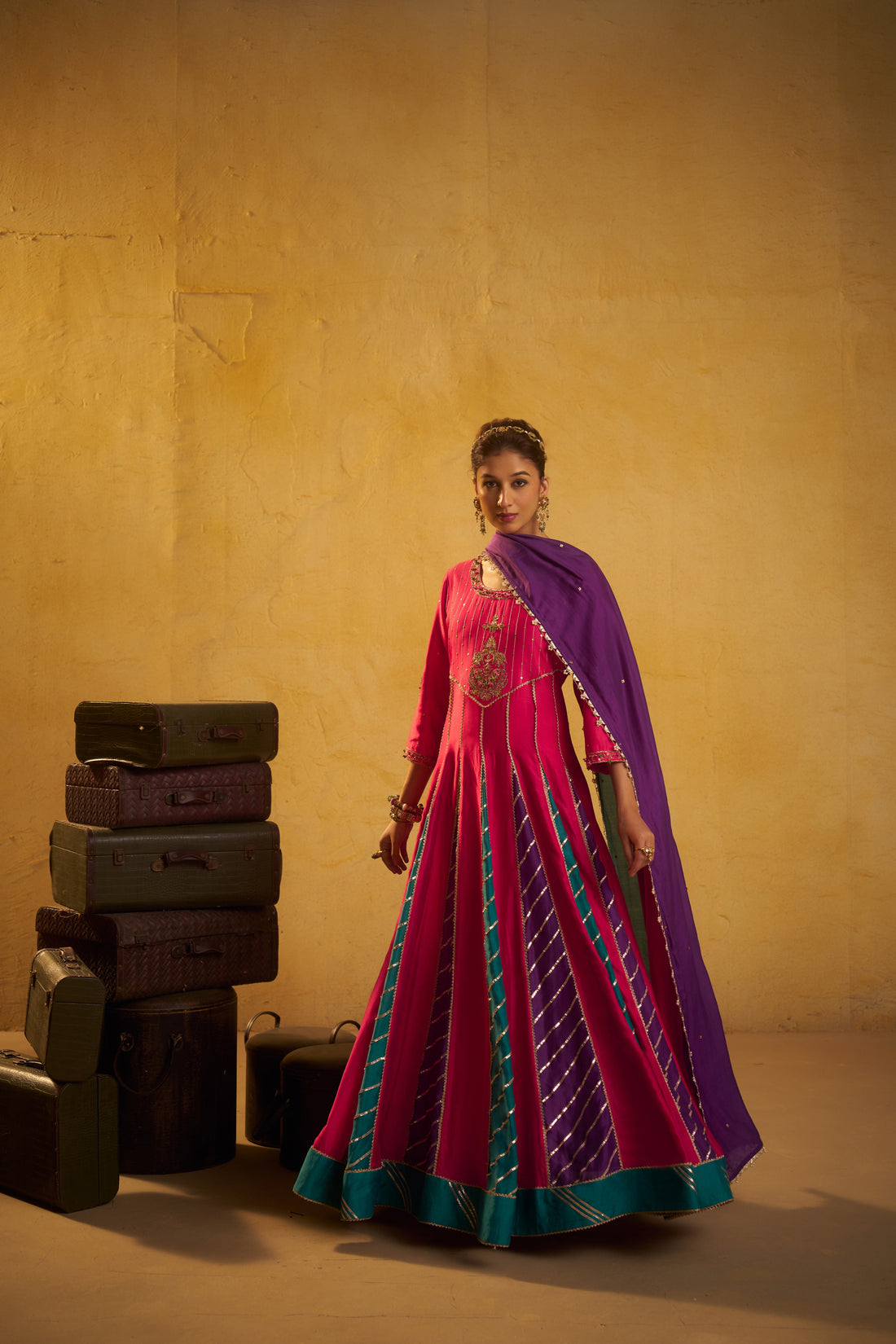 Ruhani Rang Anarakli