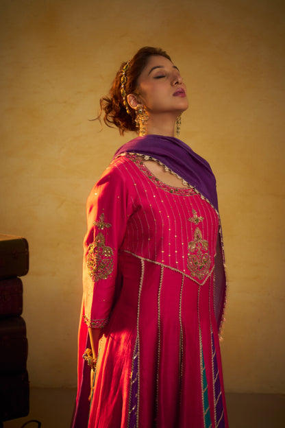 Ruhani Rang Anarakli