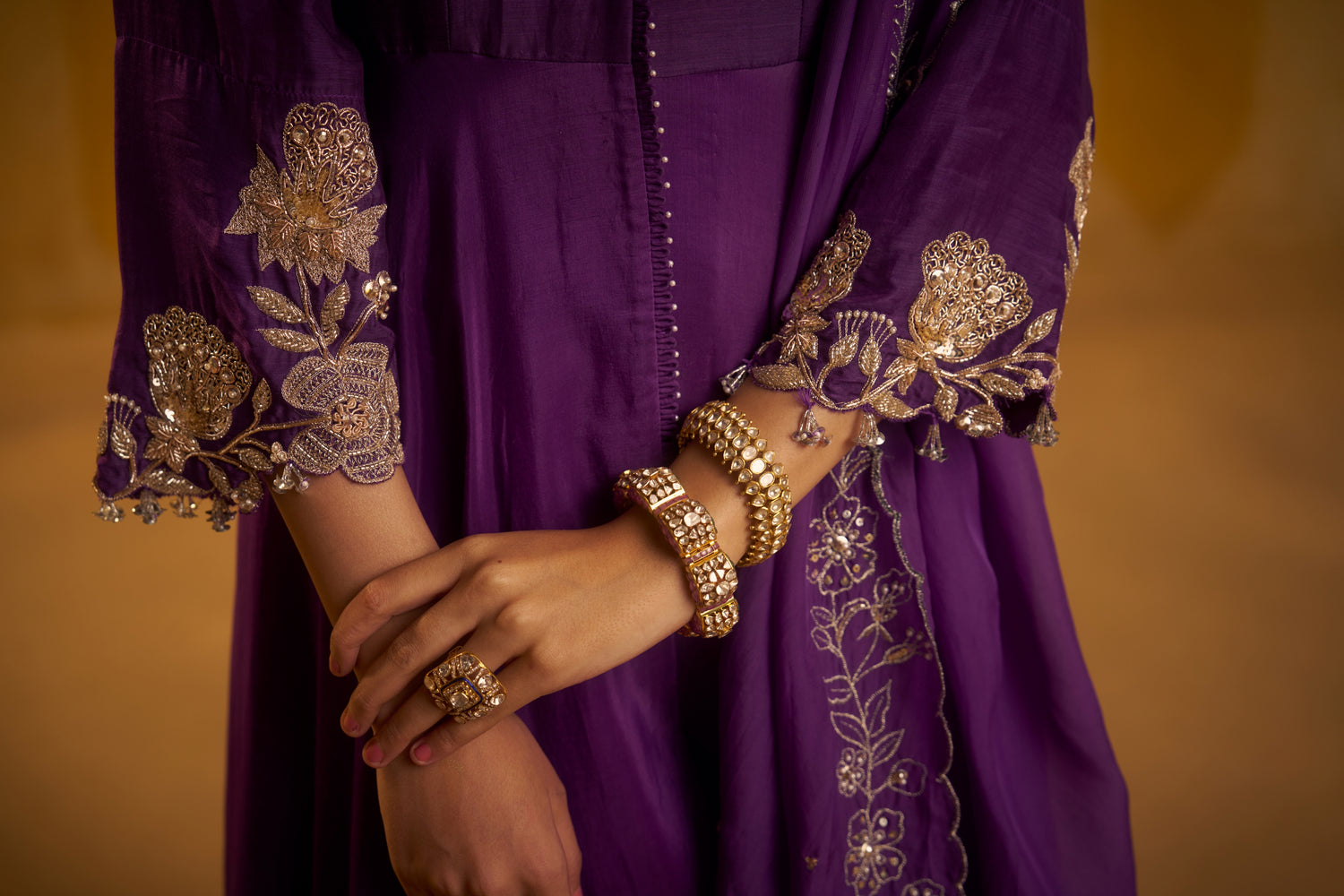 Baithak anarkali