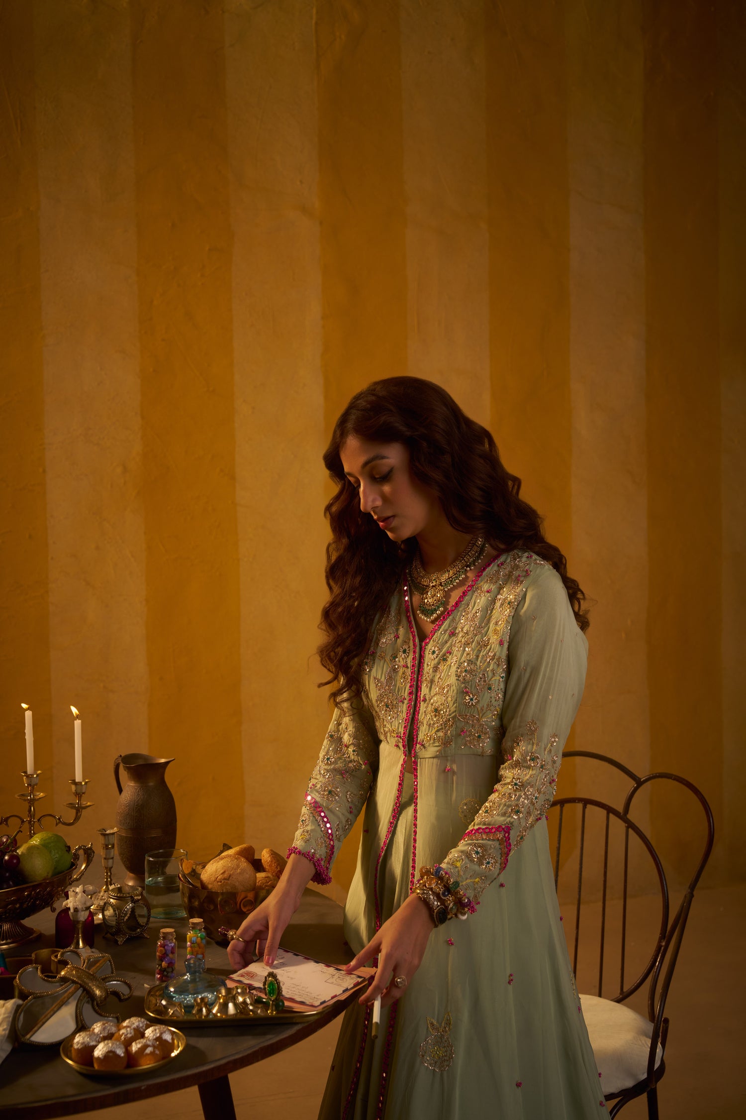 Meherbaan set