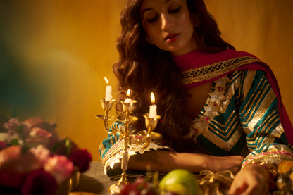 Neelkamal sharara set