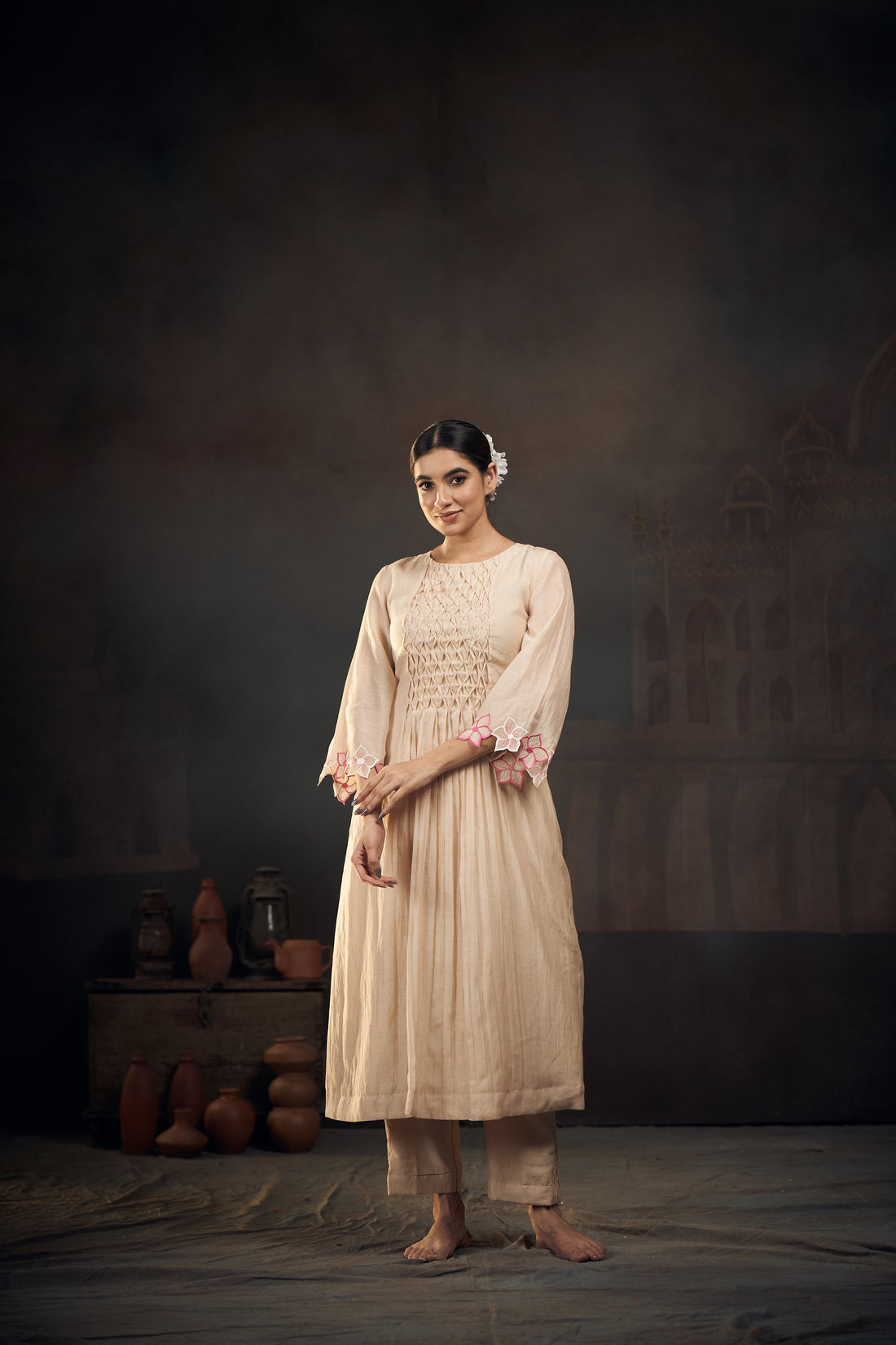 Hath-Kala Smocking kurta set