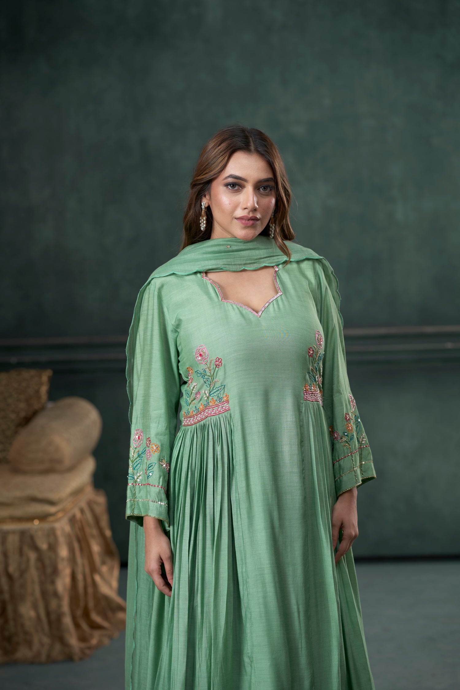 Pista Kurta