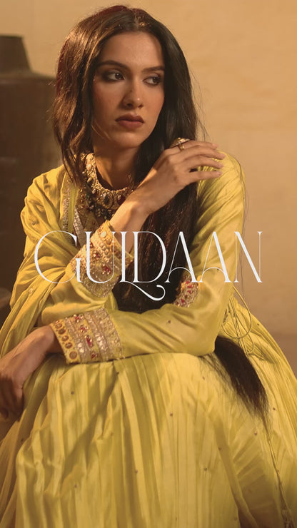 Sunehri Kiran anarkali